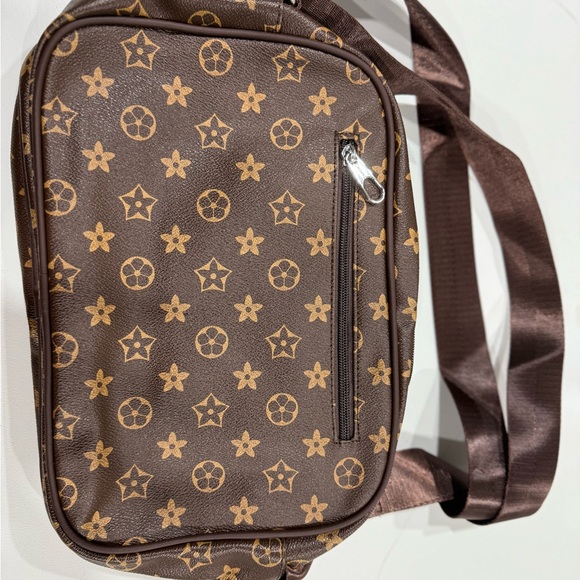 Stylish Brown Patterned Messenger Bag - Picture 2 of 4